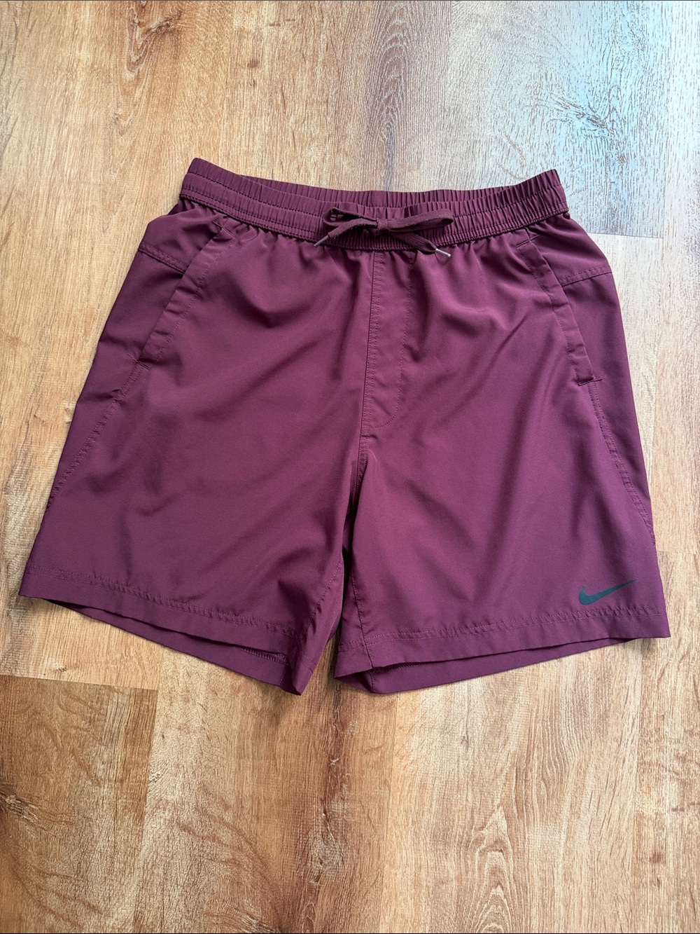 Nike Men’s Burgundy Athletic Shorts
